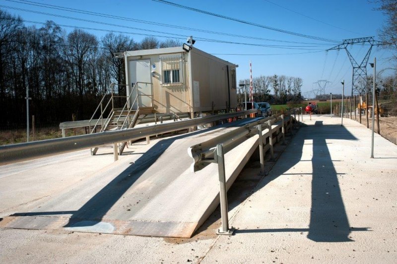 Poste de réception des camions à l'entrée du site Roissy-en-Brie mars 2021 ©Gil Fornet ECT