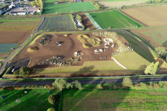 Aménagement du site finalisé en octobre , les agrès sont posés offrant ainsi : 150 m² de rock garden 300 m² de zone de Trial 600 m² de pump-track