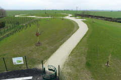 Automne 2021, le parc communal est réalisé et aménagé, d'une superficie de 8 700 m²,