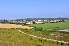 Nouvelles habitations de Vémars (95) protégées par la très fréquentée LGV