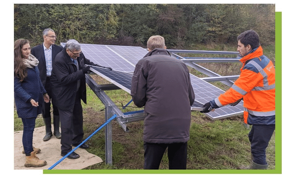 ECT et Akuo posent la Première Pierre de la centrale photovoltaïque d'Annet-sur-Marne.