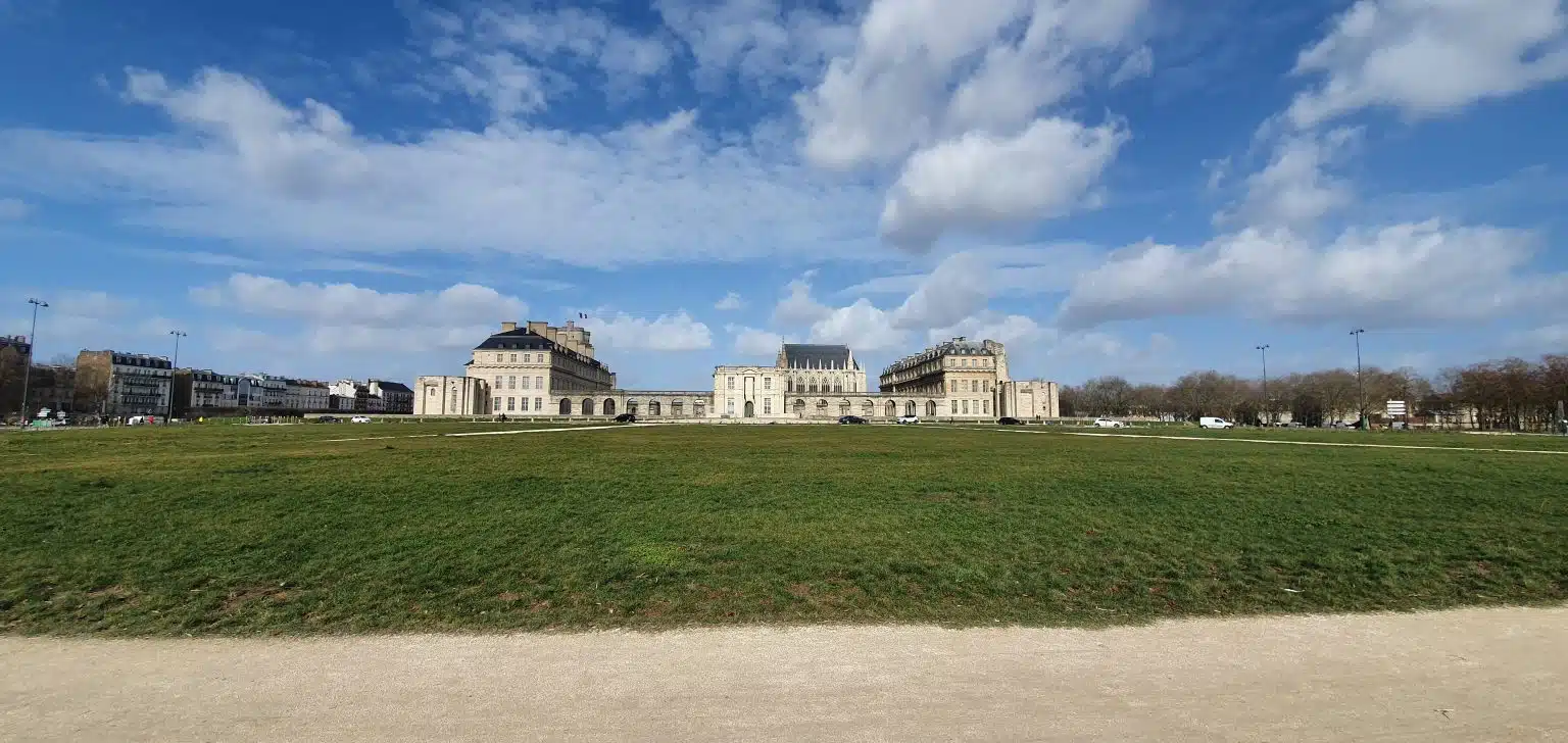 Air de printemps 2022 sur la prairie de Vincennes