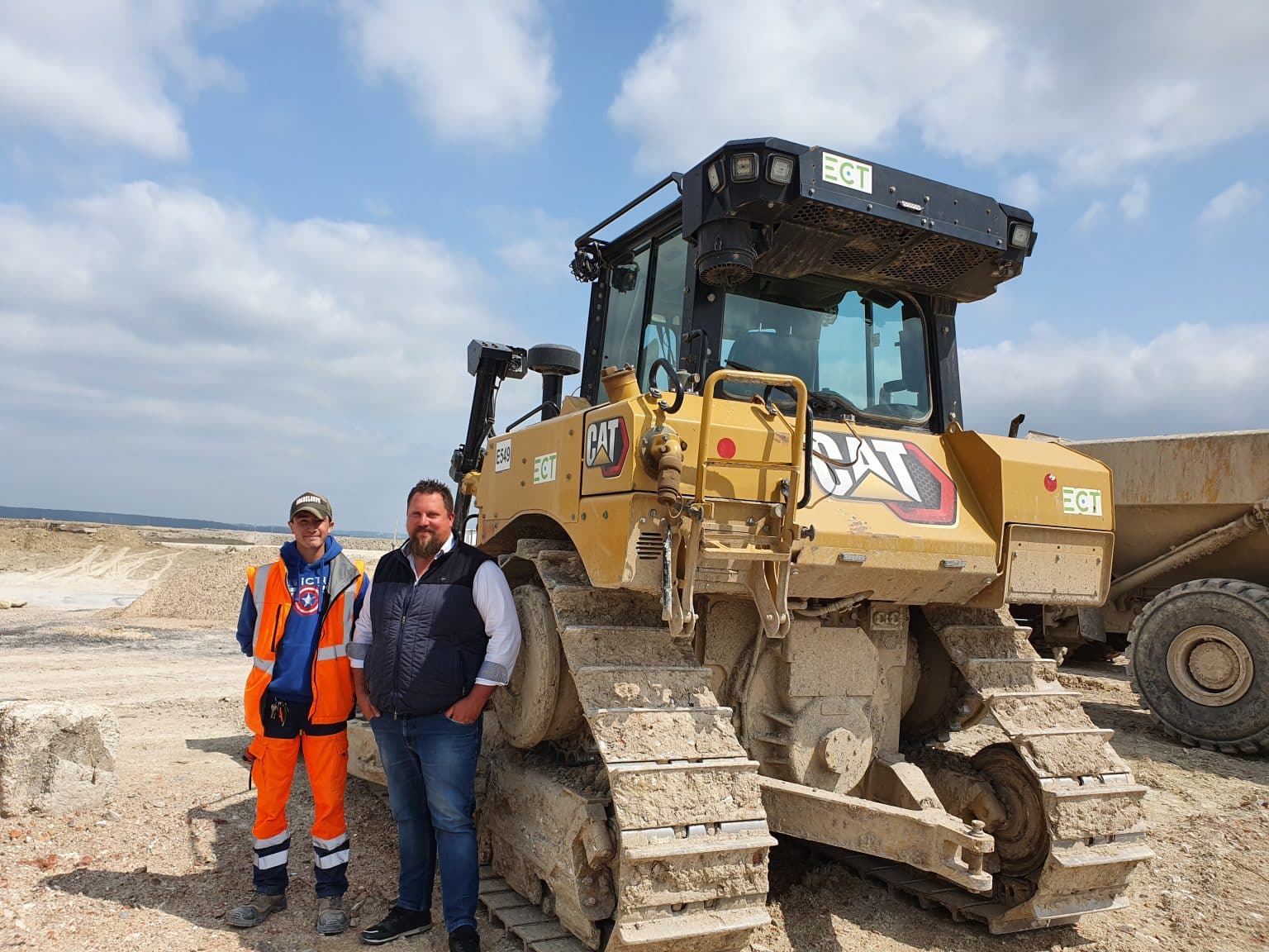 Apprenti Baptiste et son tuteur Dimitri, sur le site ECT de Chelles