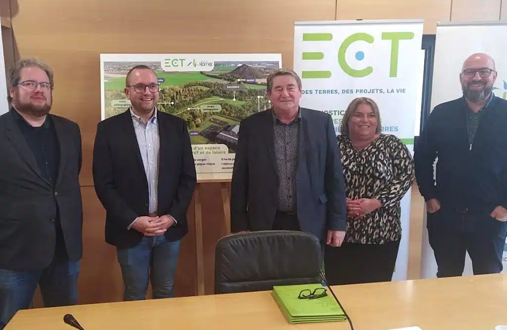 signature convention ECT Maire Harnes